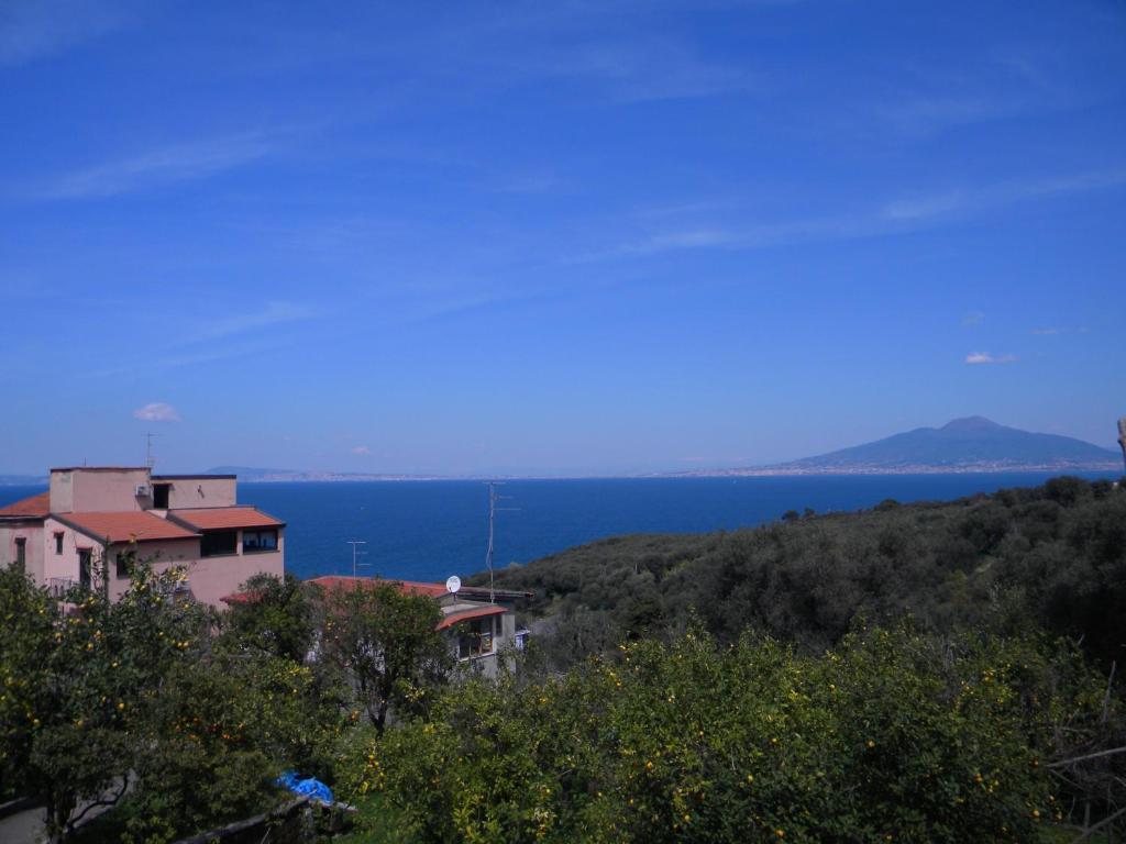 Villa Rosmary - Sorrento Coast - Gulf Of Naples View Екстер'єр фото