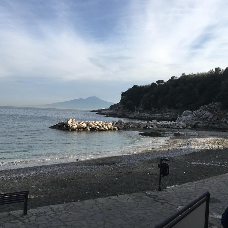 Villa Rosmary - Sorrento Coast - Gulf Of Naples View Екстер'єр фото