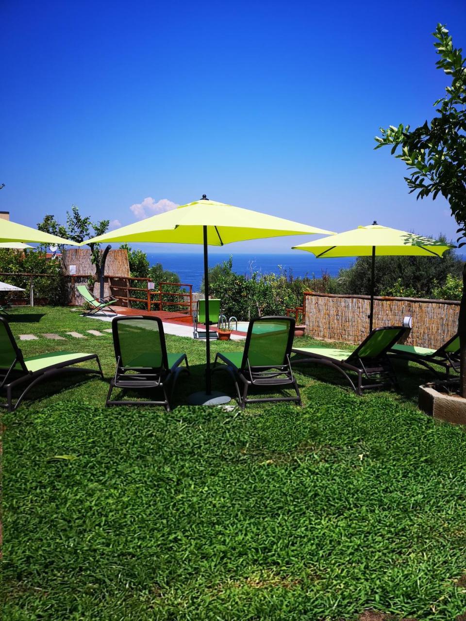 Villa Rosmary - Sorrento Coast - Gulf Of Naples View Екстер'єр фото